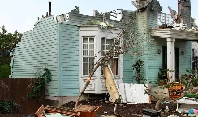 MapSavvy: An Affordable, Effective Hurricane Damage Assessment Tool